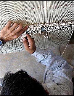 Setting up the heddle